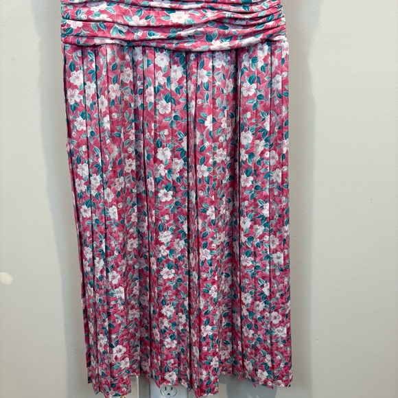Vintage 80s Maggy Boutique Floral Pleated Skirt Ruched Waist Satin Midi Dress - Picture 3 of 11